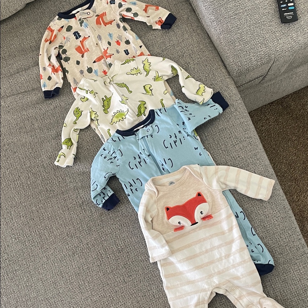 Gerber Kids One Piece Footies with Printed Designs Bundle of 4